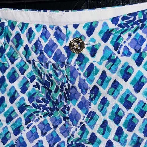 Lilly Pulitzer Callahan 5” Short in Resort White Toe In Pineapple Lace Sz 6 - Picture 9 of 12